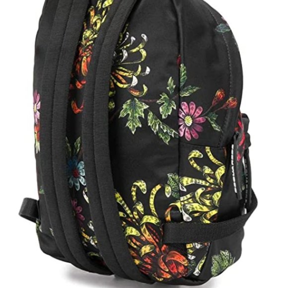 Spring Black Travel Bag main image 4